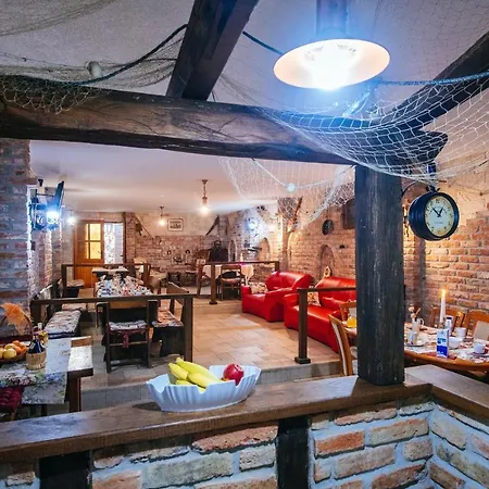 Poolincluded - Stone House Marasovic Tatil Evi Starigrad Paklenica