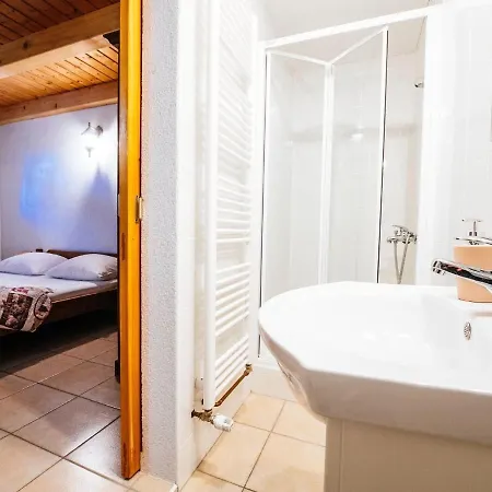 Poolincluded - Stone House Marasovic Tatil Evi Starigrad Paklenica